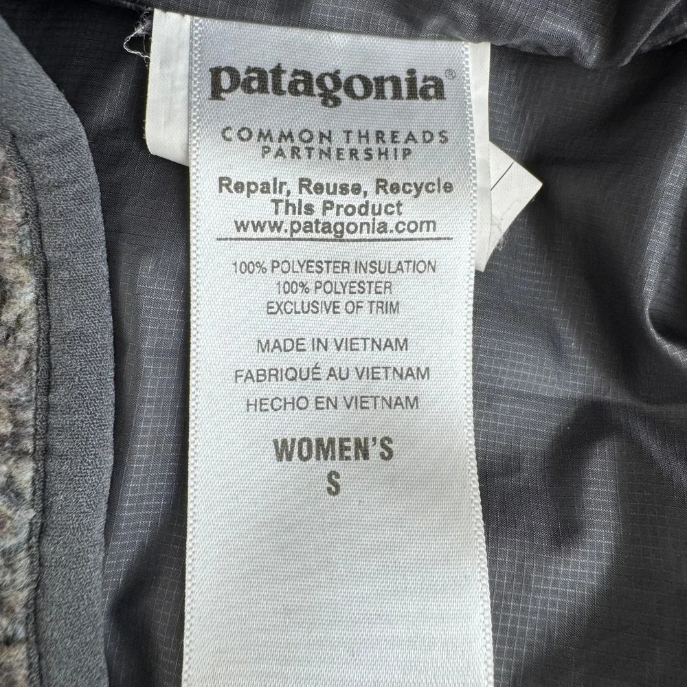 Patagonia Mixed Media Quilted Sherpa Snap-T Pullover Jacket‎ Gray Black Womens S